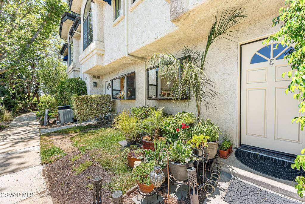 Agoura Hills, CA 91301,5720 Skyview WAY #E