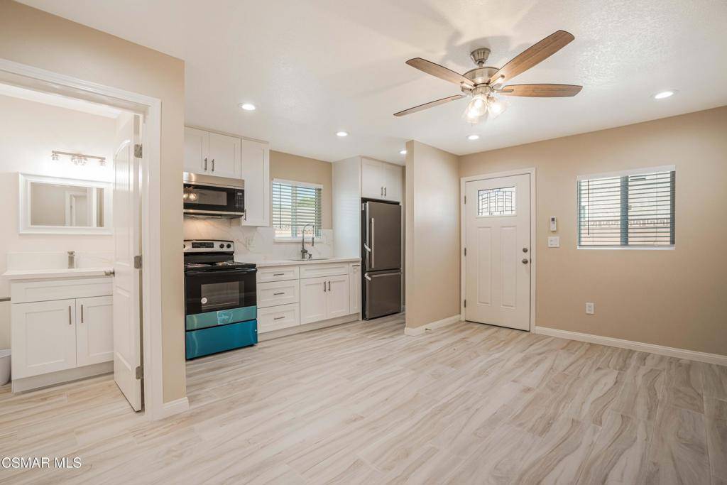 Simi Valley, CA 93065,1227 Alexander ST