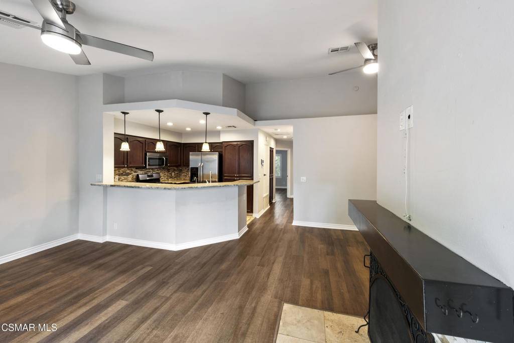 Westlake Village, CA 91362,3388 Holly Grove ST