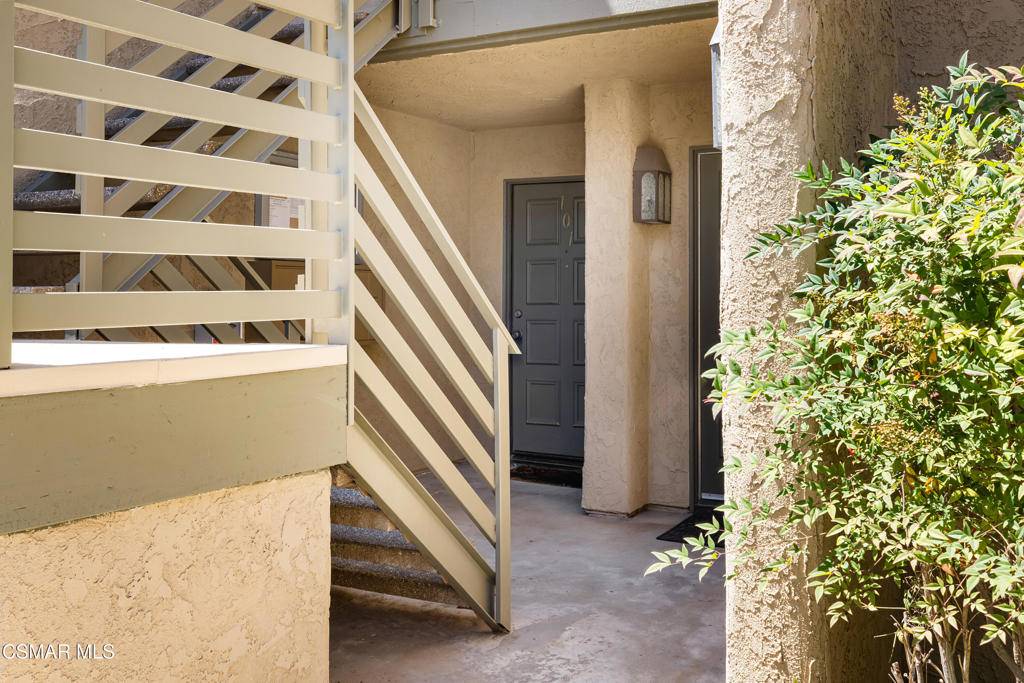 Thousand Oaks, CA 91360,769 Birchpark CIR #101