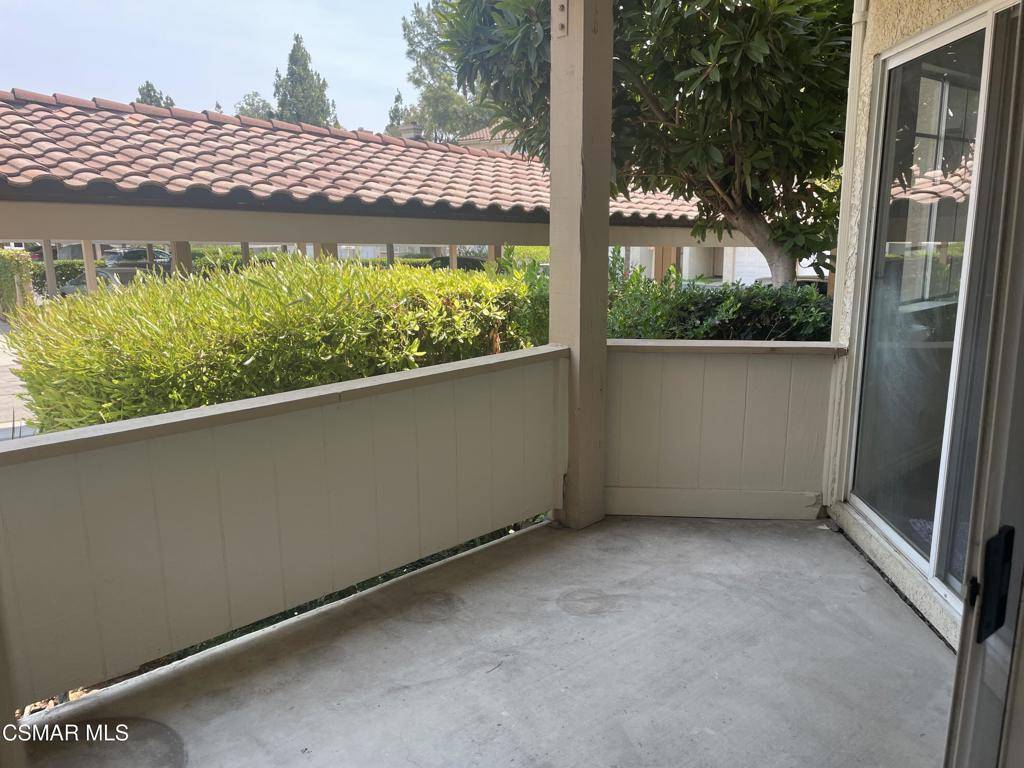 Oak Park, CA 91377,631 Oak Run TRL #Tl205