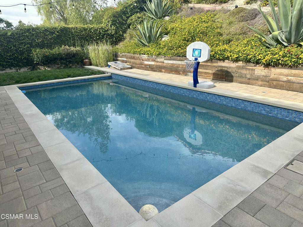 Thousand Oaks, CA 91362,1961 Mccrea RD