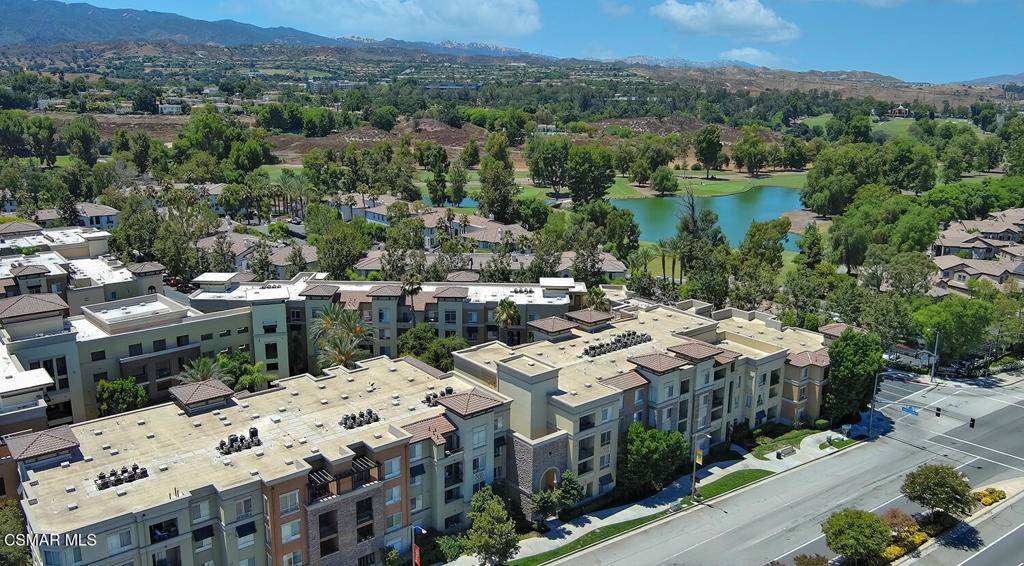 Valencia, CA 91355,24595 Town Center DR #3208
