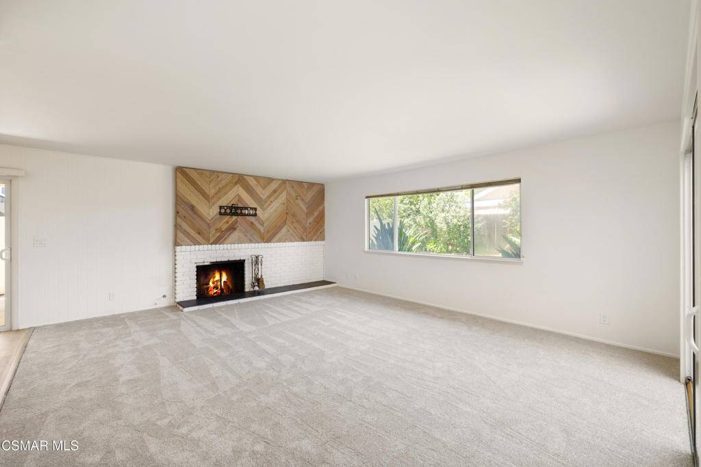 Newbury Park, CA 91320,261 Hiram AVE