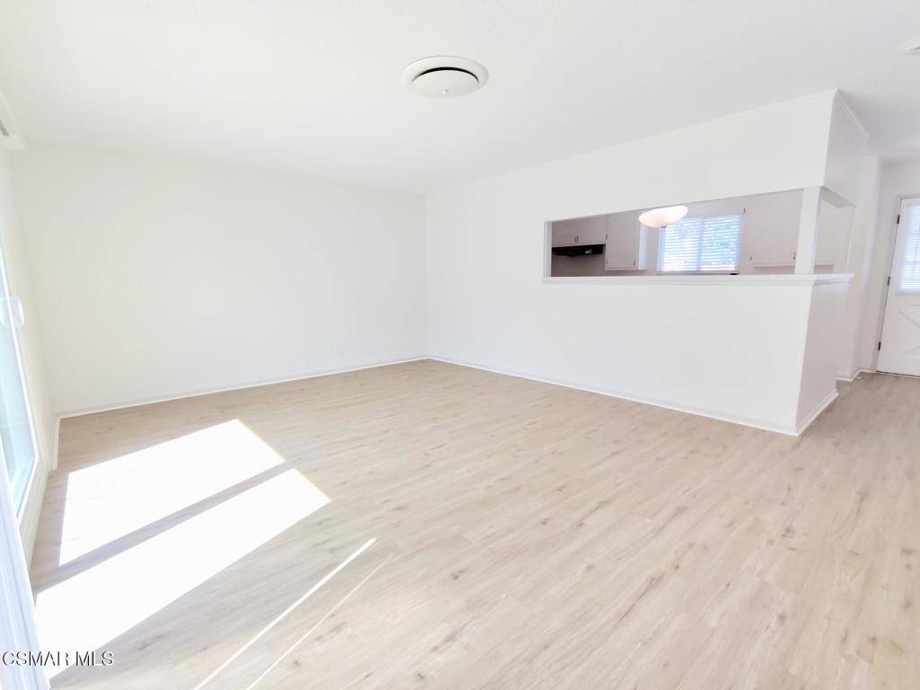 Simi Valley, CA 93065,2251 Caldwell AVE