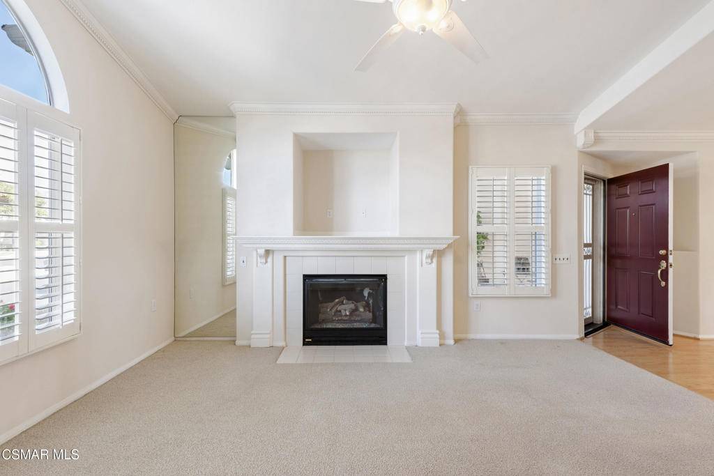 Simi Valley, CA 93063,2059 Tulip AVE
