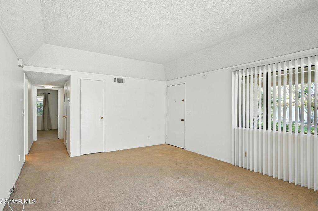 Westlake Village, CA 91361,1147 Landsburn CIR