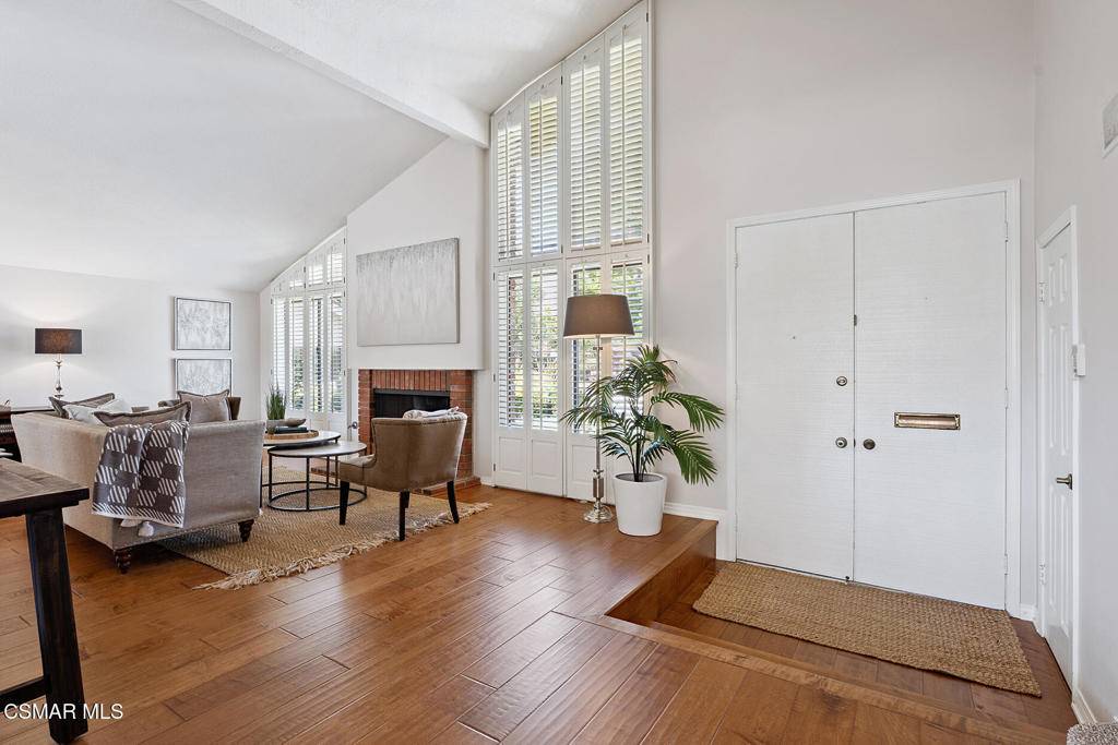Westlake Village, CA 91362,3125 Black Hills CT