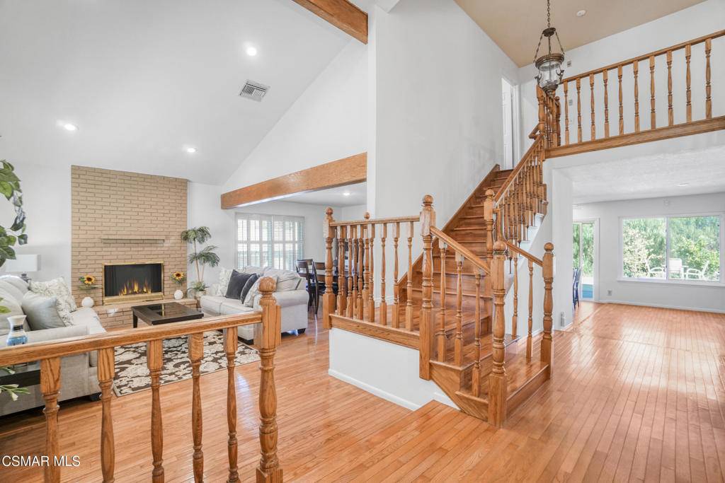 Agoura Hills, CA 91301,27802 Via Amistosa