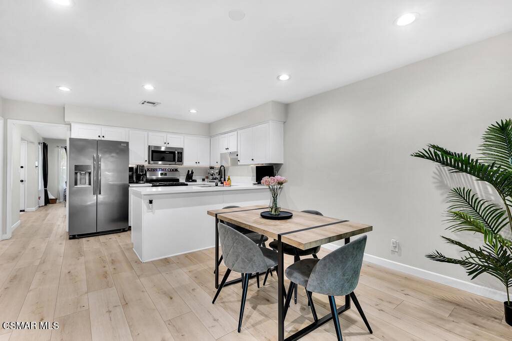 Westlake Village, CA 91361,1118 Bright Glen CIR