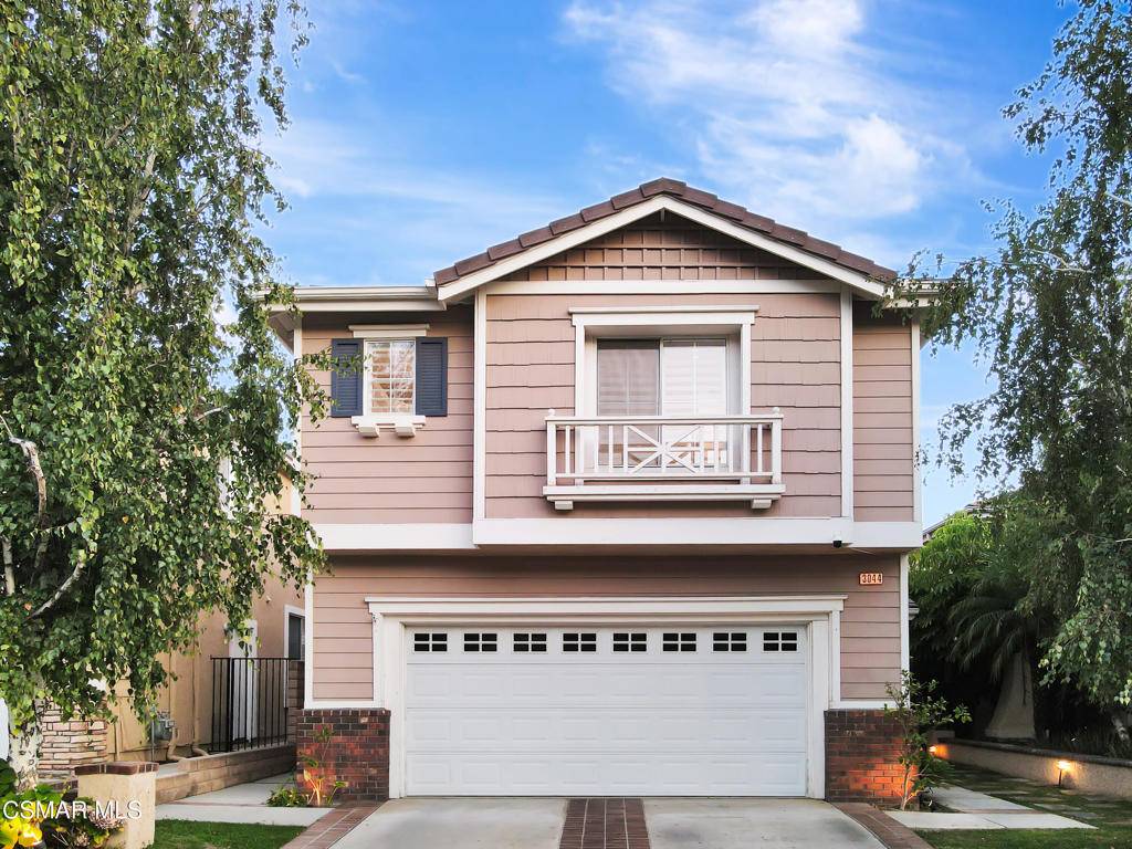 Thousand Oaks, CA 91362,3044 Ferncrest PL