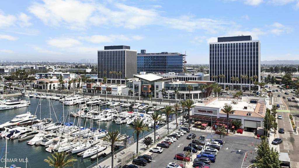 Marina Del Rey, CA 90292,4335 Marina City #346