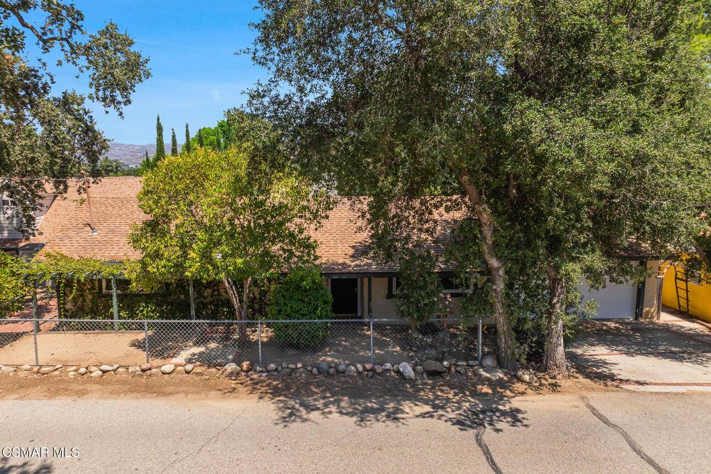 Simi Valley, CA 93063,826 Katherine RD