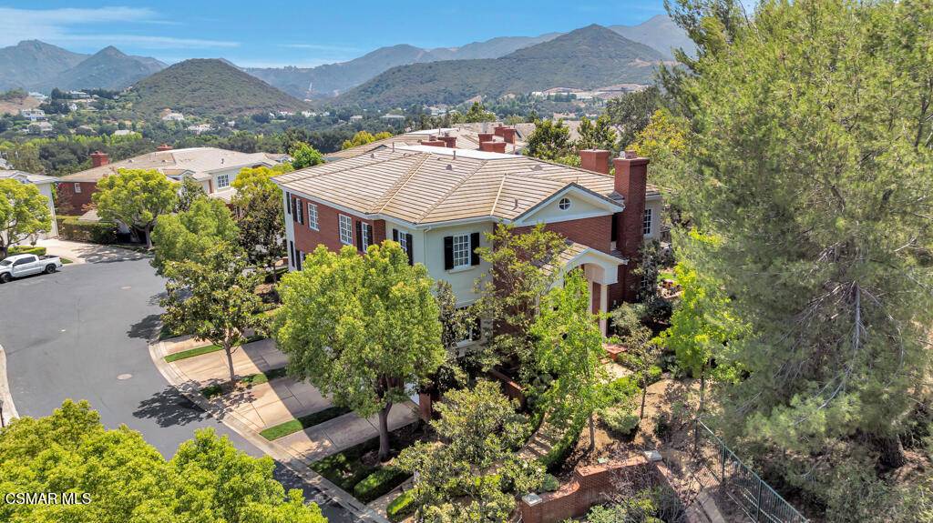 Thousand Oaks, CA 91361,2313 Heatherbank CT
