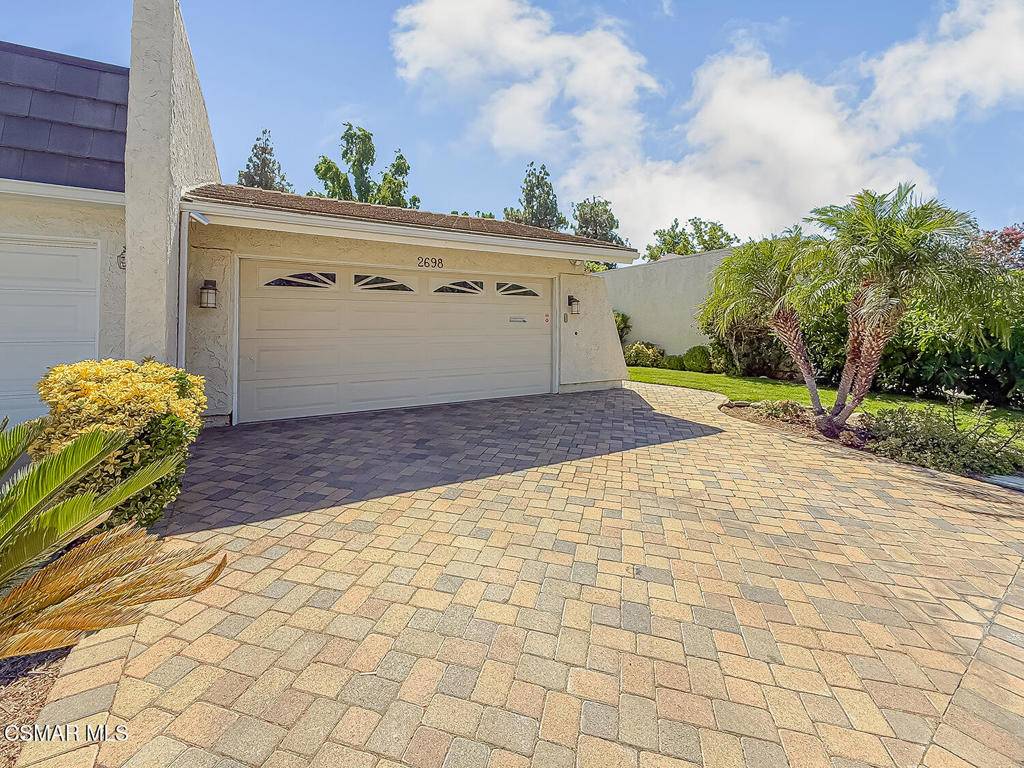 Westlake Village, CA 91361,2698 Lakewood PL