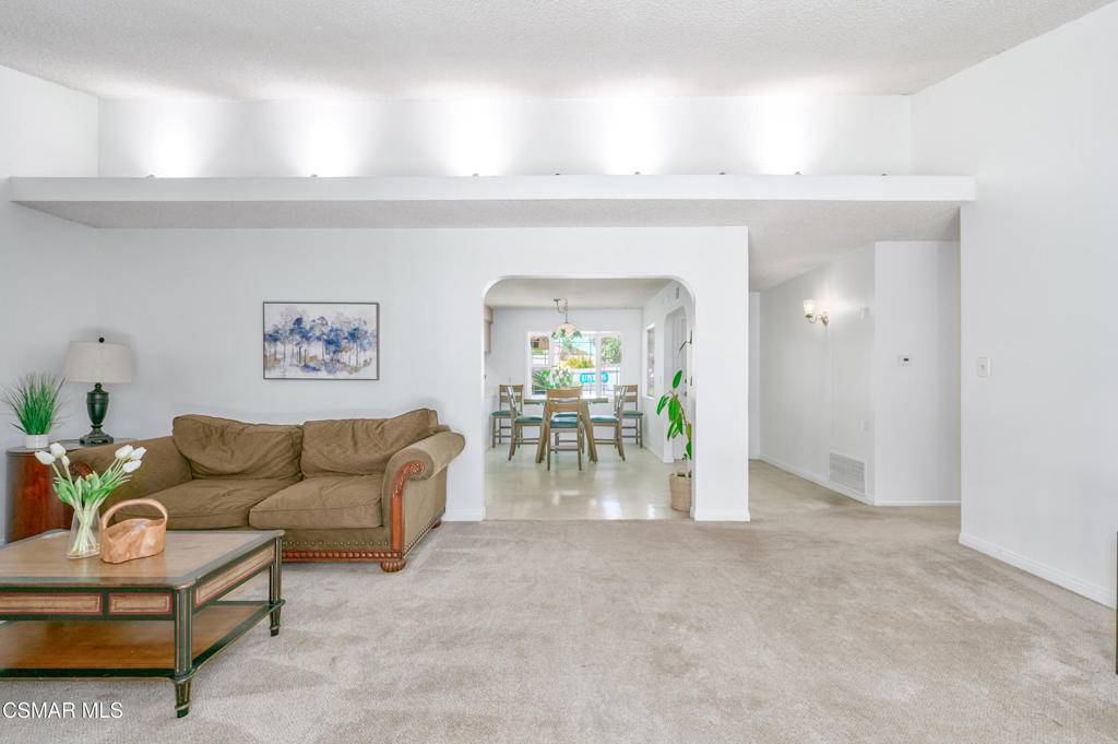 Camarillo, CA 93010,308 Gardenia AVE