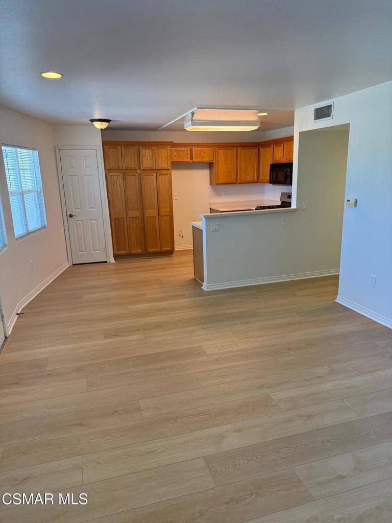 Ventura, CA 93001,1256 Main ST