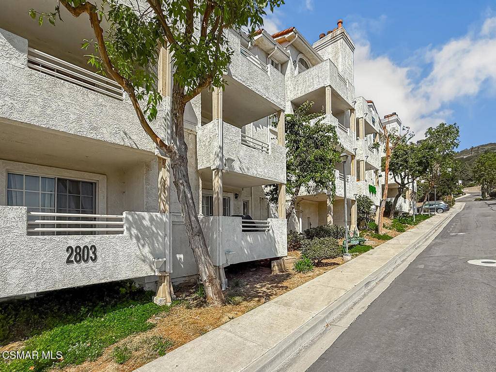 Camarillo, CA 93010,2803 Antonio DR #102