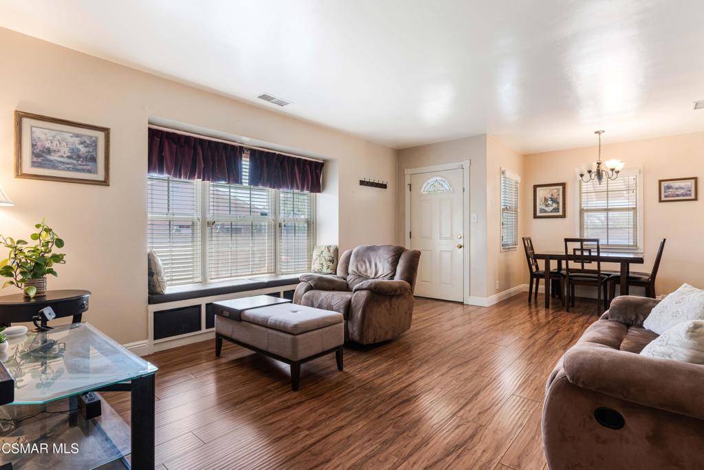 Glendora, CA 91741,160 N Barranca AVE