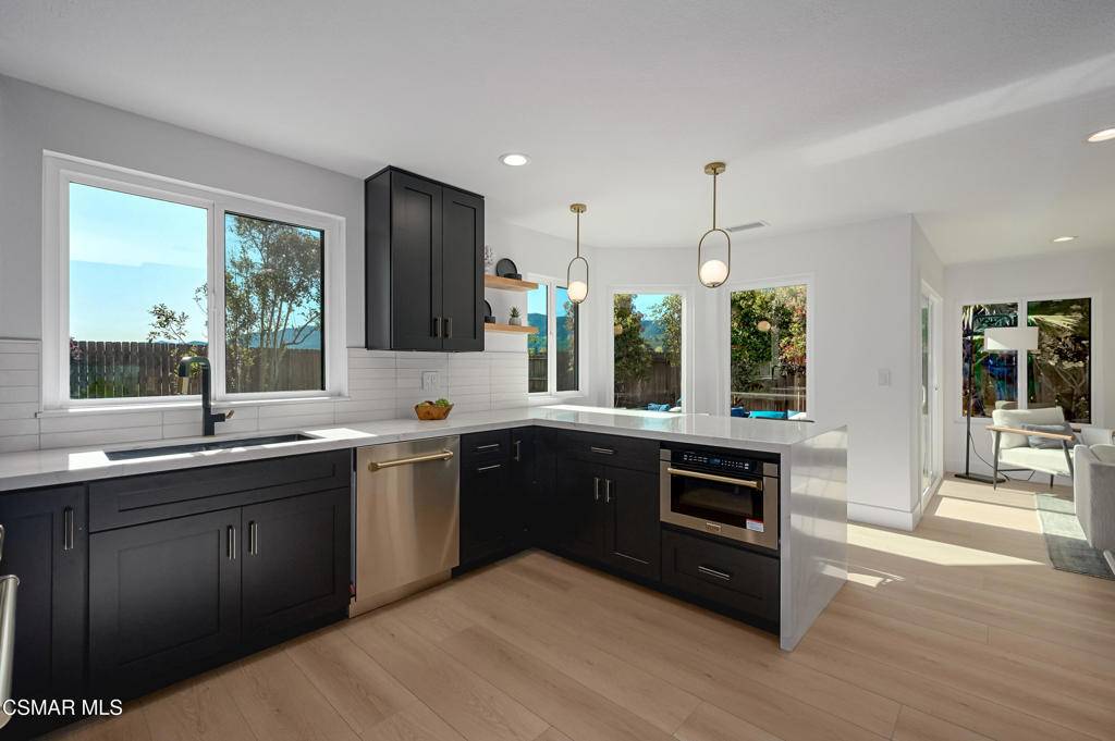 Newbury Park, CA 91320,574 Nicole DR