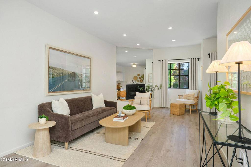 Encino, CA 91316,17914 Magnolia BLVD #135