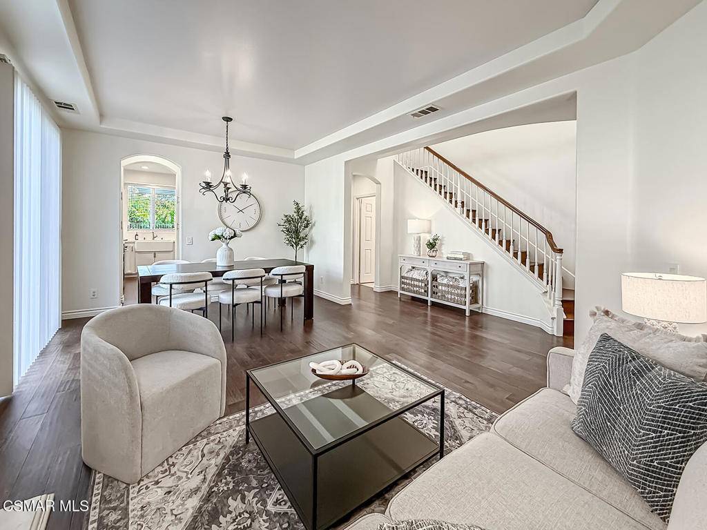 Newbury Park, CA 91320,428 Calle Veracruz