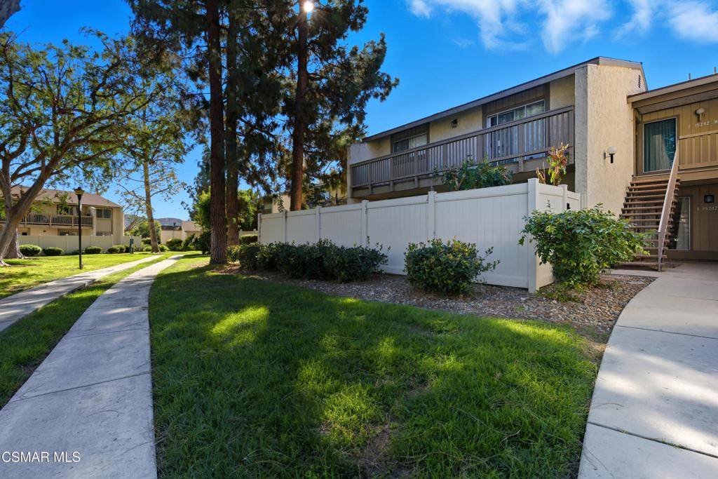 Moorpark, CA 93021,15242 Campus Park DR #E