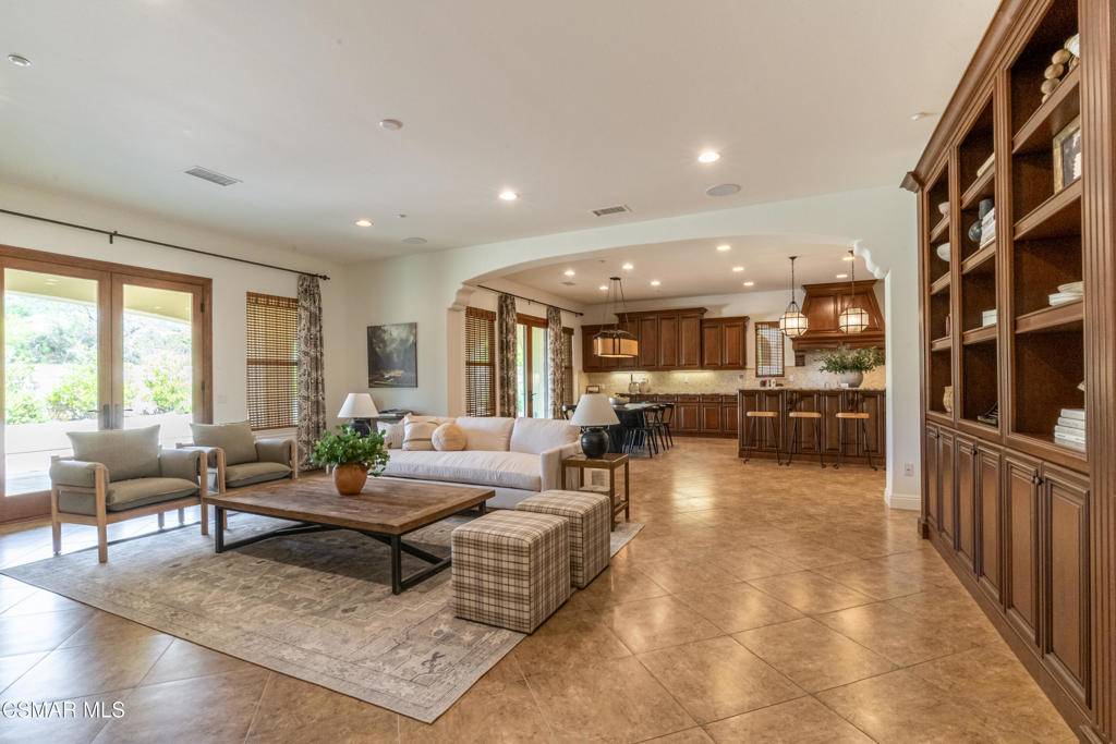 Newbury Park, CA 91320,790 Via Sedona