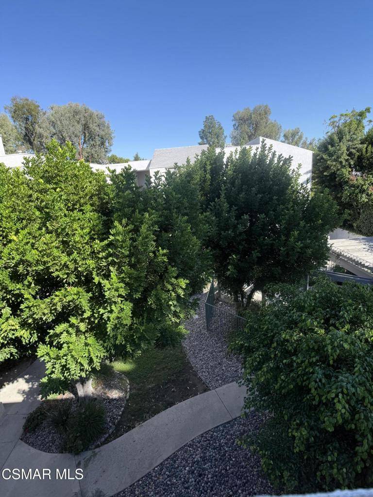 Winnetka, CA 91306,20134 Leadwell ST #374