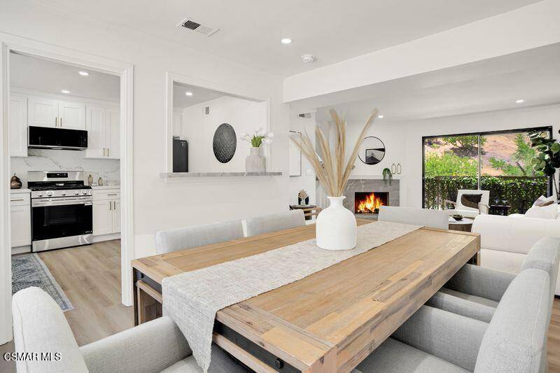 Calabasas, CA 91302,26008 Alizia Canyon DR #C