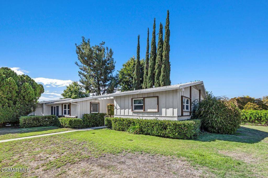 Winnetka, CA 91306,20202 Schoolcraft ST