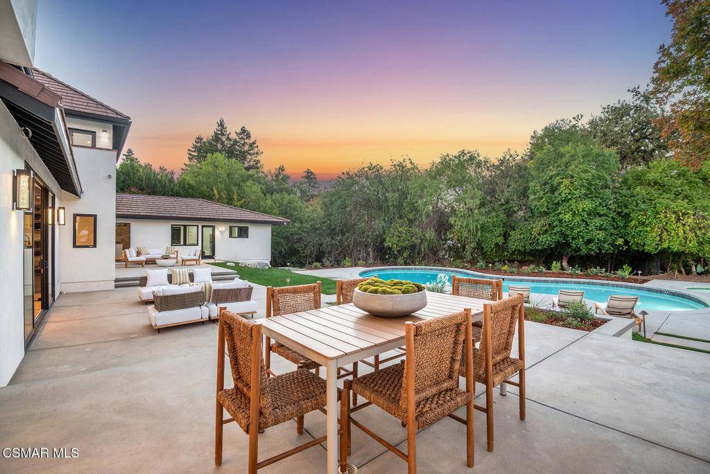 Westlake Village, CA 91362,4199 Woodlane CT