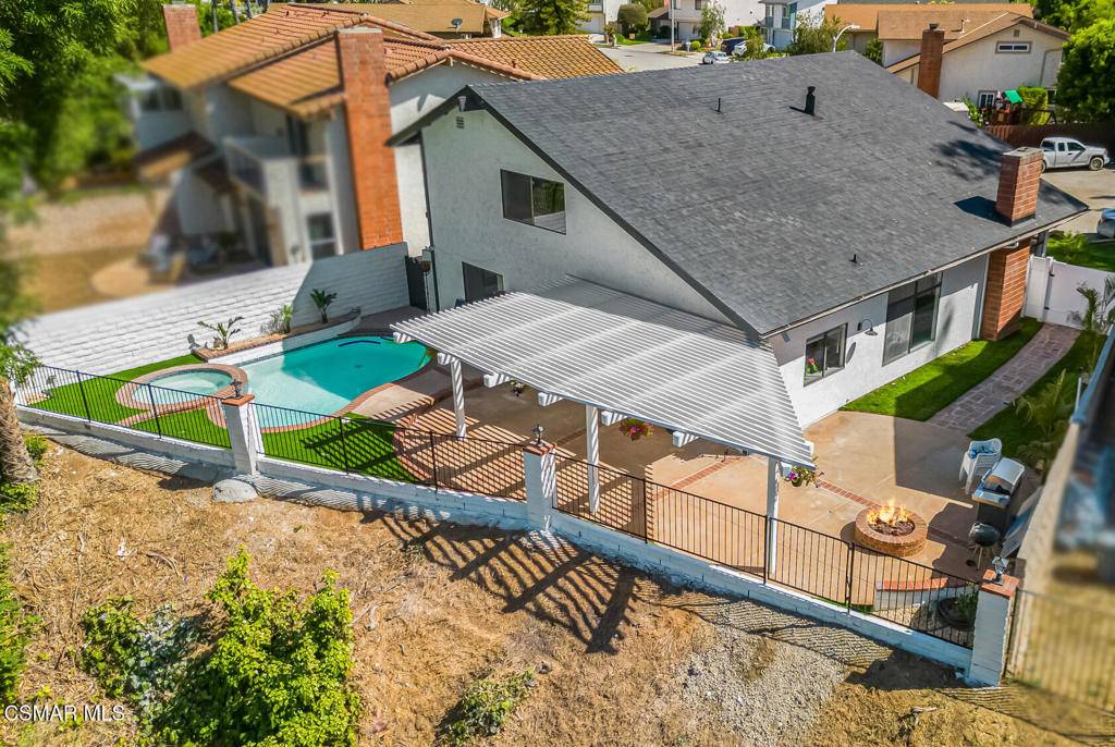 Simi Valley, CA 93065,837 Hillview CIR