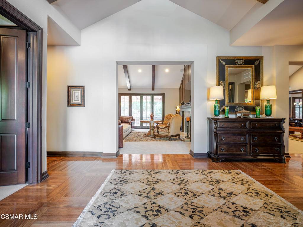 Agoura Hills, CA 91301,29338 Wagon RD