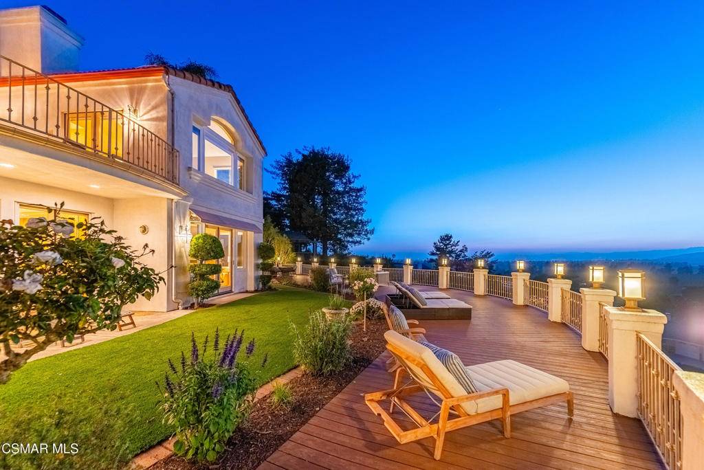 Camarillo, CA 93010,1074 Deseo AVE