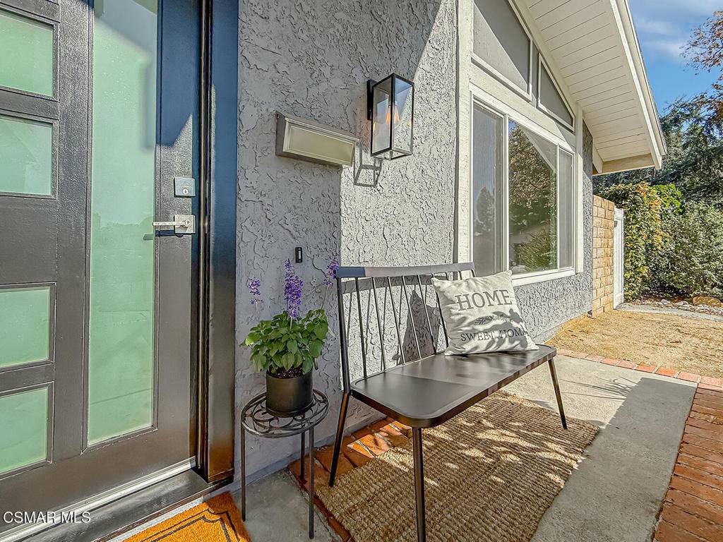 Thousand Oaks, CA 91362,1915 Woodside DR