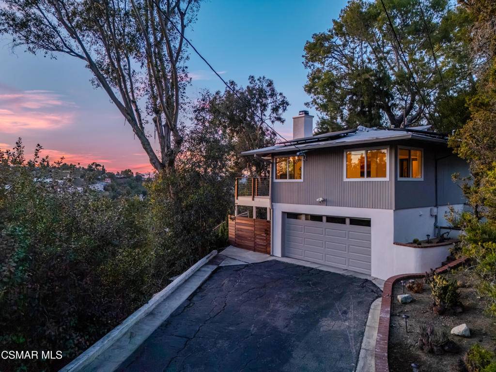 Woodland Hills, CA 91364,5101 Calatrana DR