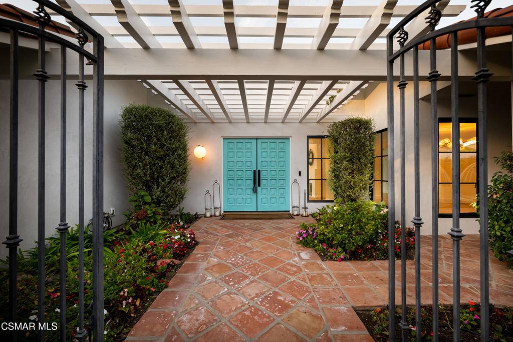 Westlake Village, CA 91361,87 Pinecrest RD