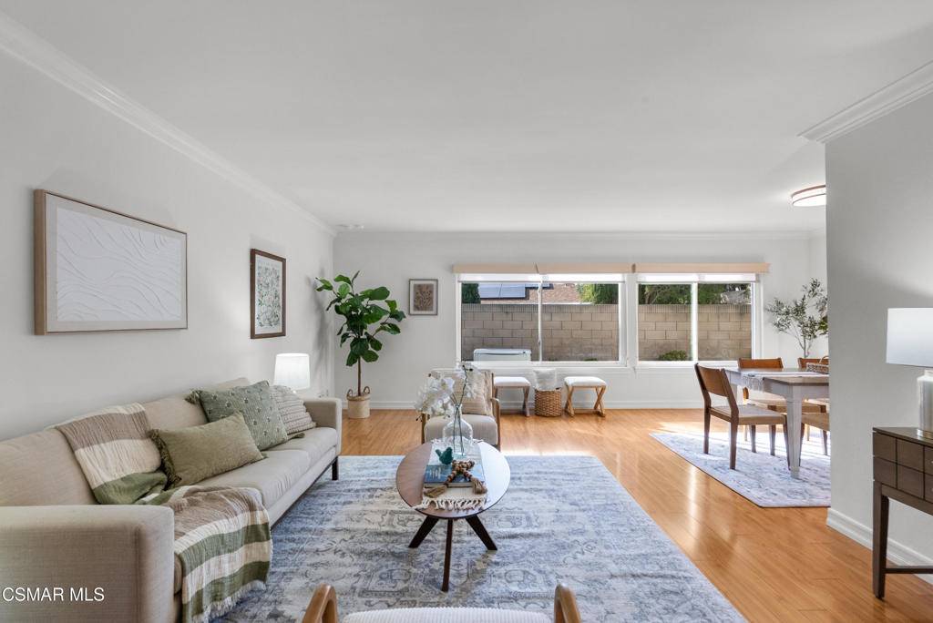 Simi Valley, CA 93065,2149 Stoneman ST