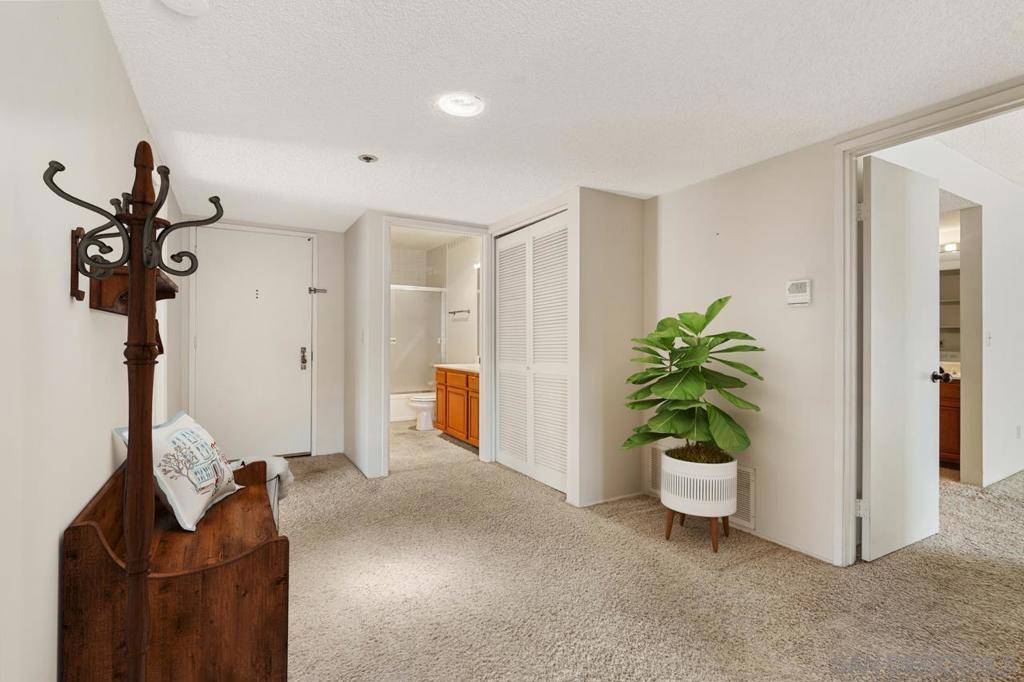 San Diego, CA 92103,2651 Front St #201