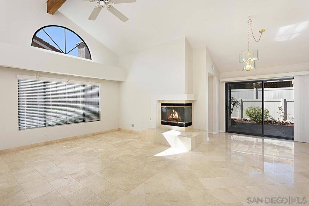 San Diego, CA 92128,15622 Via Marchena