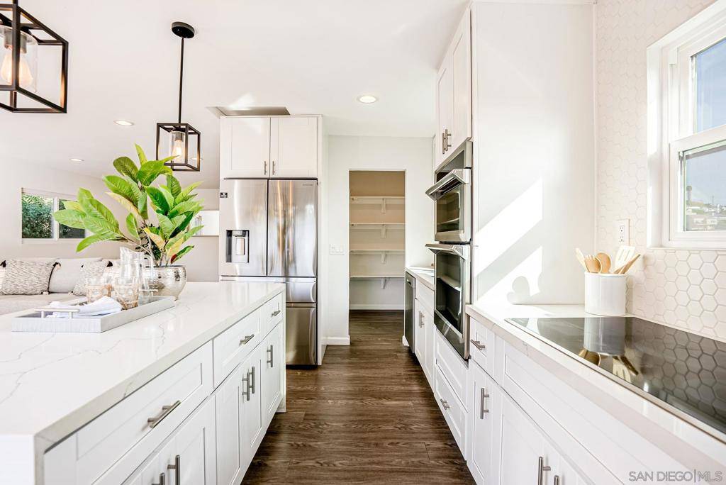 Spring Valley, CA 91977,1232 Capistrano Ave