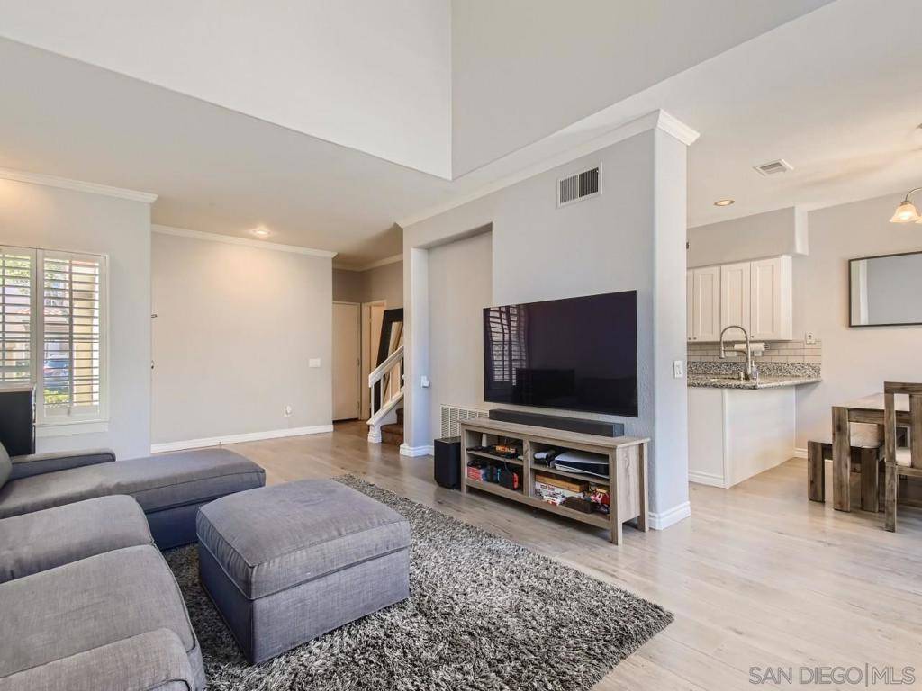 San Diego, CA 92128,10958 Creekbridge Pl