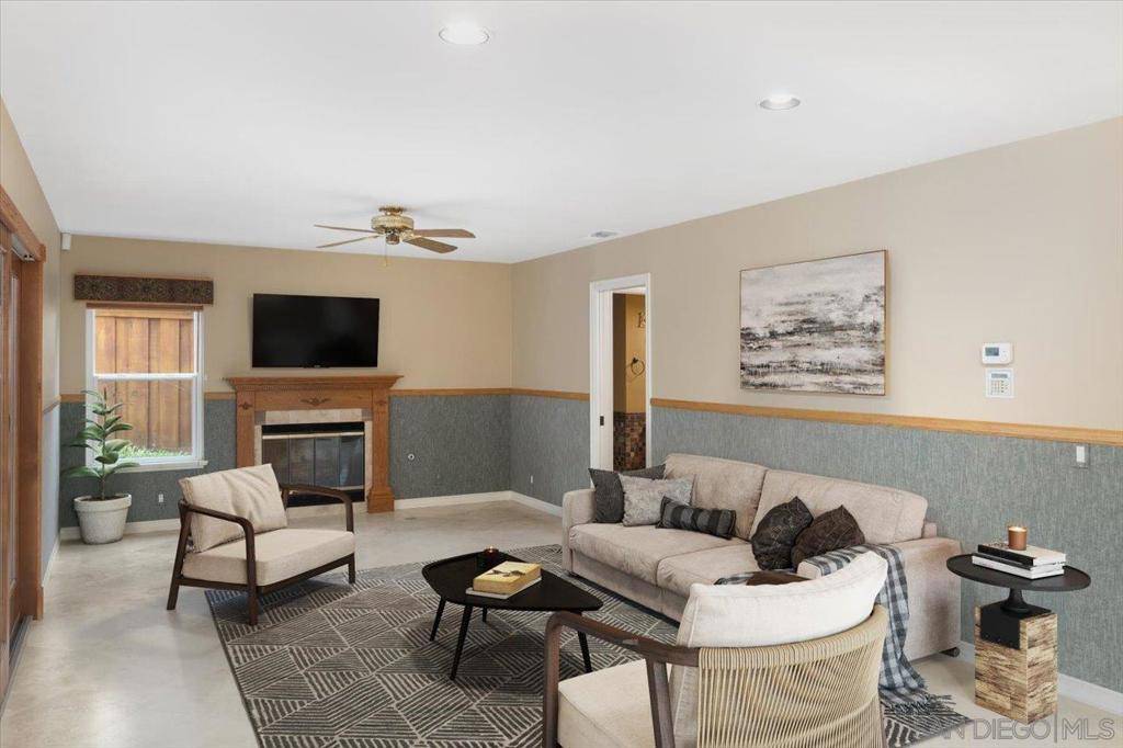 San Diego, CA 92129,10677 Bernabe Dr