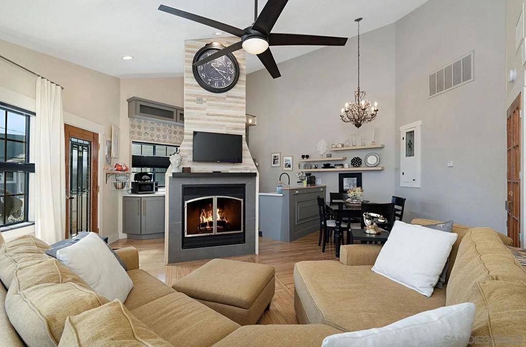 Imperial Beach, CA 91932,213 Elm Avenue