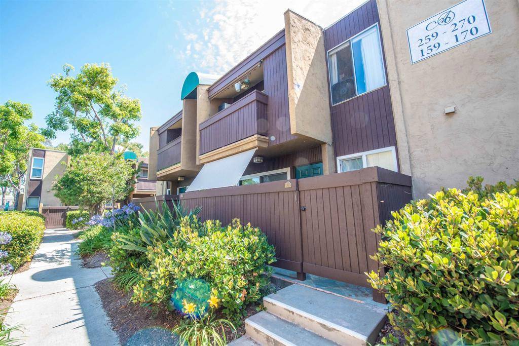 San Diego, CA 92123,3456 Castle Glen Dr #260
