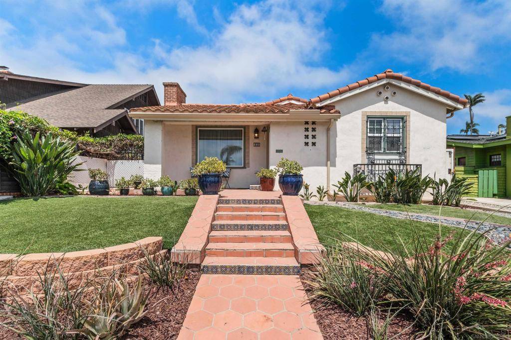 San Diego, CA 92106,910 Rosecrans Street