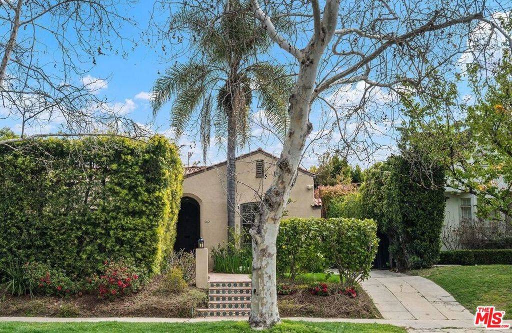 Los Angeles, CA 90004,402 N Arden BLVD
