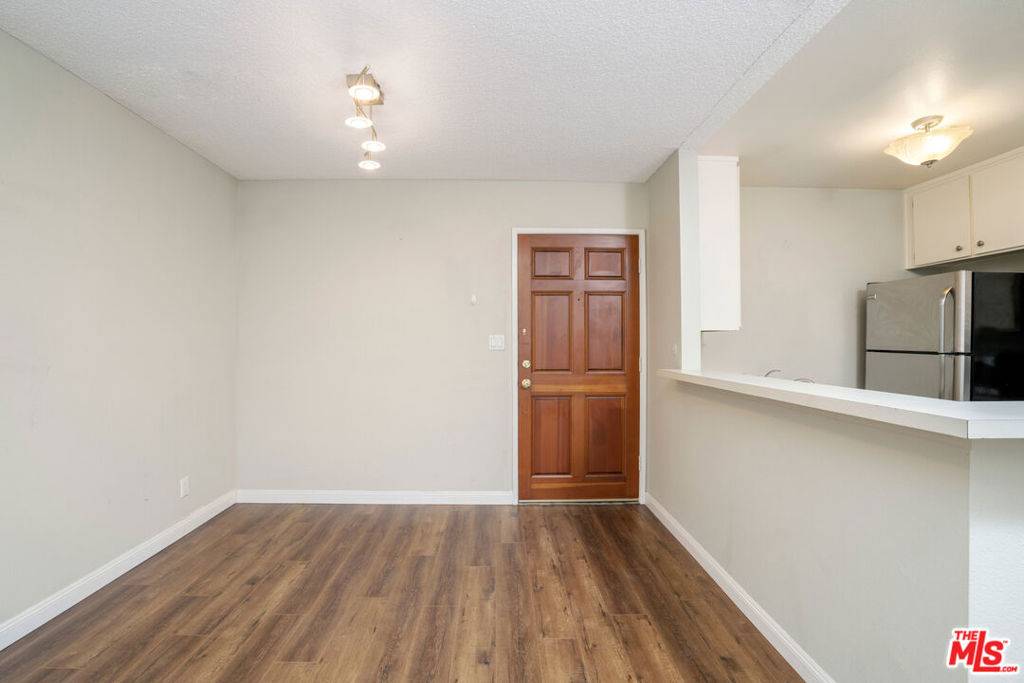 Tarzana, CA 91356,18645 Hatteras ST #249