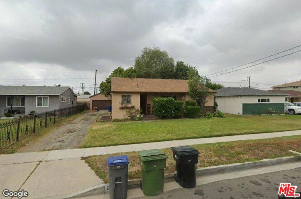 Compton, CA 90220,15603 S Tarrant AVE